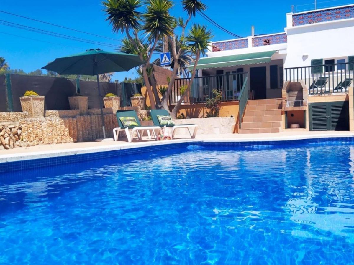 Hermosa casa con piscina cerca de la playa de Punta Prima Punta Prima  Exterior foto